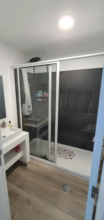 Apartamento T2-5M Aeroporto Cr7 Santa Cruz  Extérieur photo