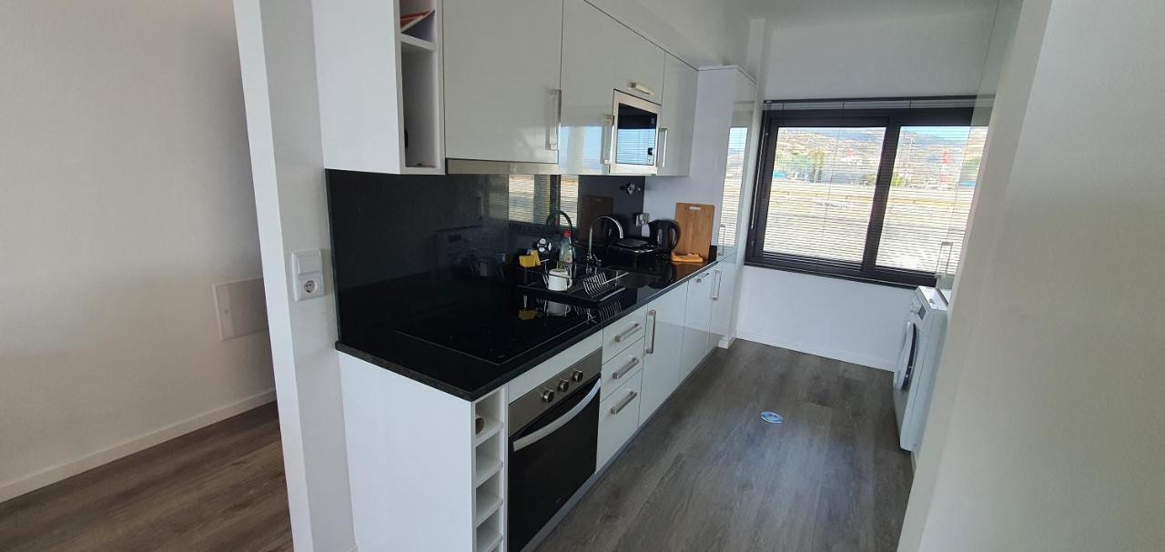 Apartamento T2-5M Aeroporto Cr7 Santa Cruz  Extérieur photo