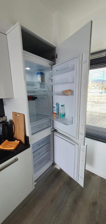 Apartamento T2-5M Aeroporto Cr7 Santa Cruz  Extérieur photo